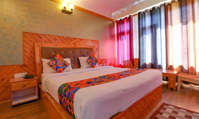 Aleo Hotel | FabHotel Mai Vrindavan