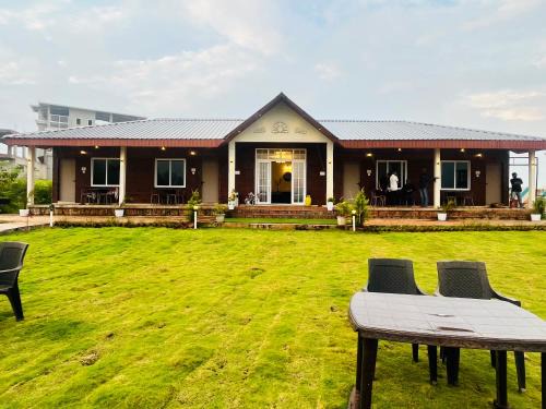 Nandanwan Hotel | Glenvista Estate