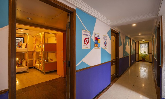 Gandhi Nagar Hostel | goSTOPS Bengaluru Gandhi Nagar Majestic.