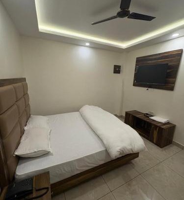 Paltan Bazaar Bed & Breakfast | GRACE Inn