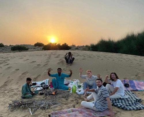 Amar Sagar Pol Hostel | Hostel Camel Castle & Safari