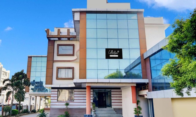 Hassan Hotel | Hotel ∙ 3 guests