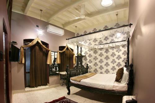 Kolkata House | HOTEL 86B