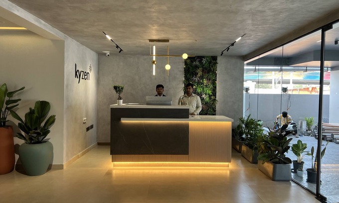 Madhapur Hotel | Hotel Kyzen HiTech City- Your Zenly Stay