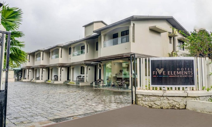 Khatri Park Housing Society Hotel | 19 m² Hotel ∙ 4 guests