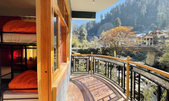 Jibhi Hostel | Madpackers Jibhi - Hostel