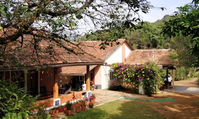 Virarajendrapet House | Motel ∙ 8 guests