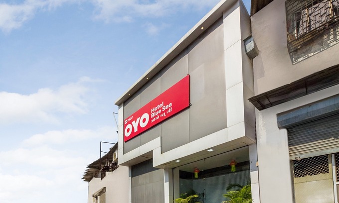 Sakinaka Hotel | OYO 7407 Hotel Blue Sea