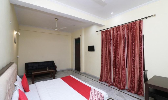 Bareilly Hotel | OYO Hotel Ayaan