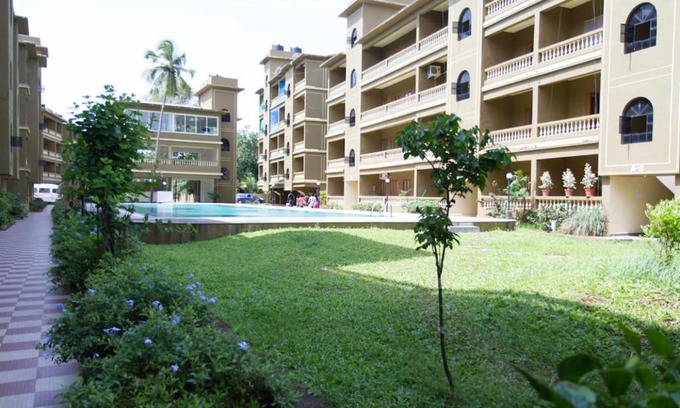 Siolim Apartment | Poolside 1 BHK service Apartment