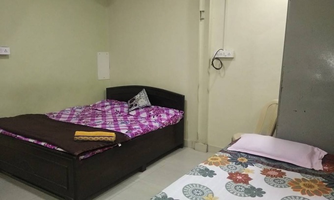 Goregaon West Resort | Private room ∙ 4 guests