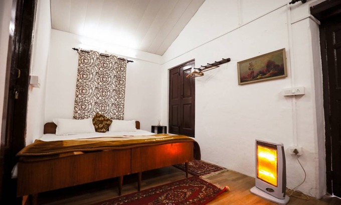 Nainital Resort | Private room ∙ 2 guests