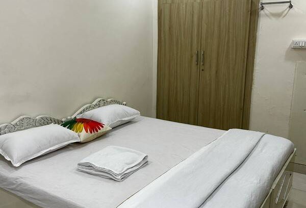 Nagpur Resort | Private room ∙ 6 guests