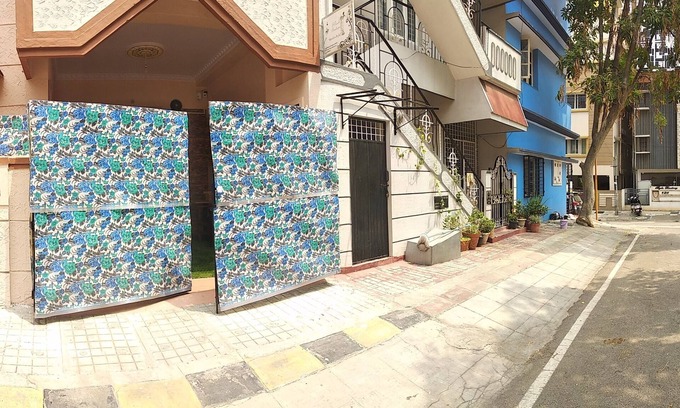 Bengaluru Hostel | Soloscape budget friendly backpackers hostel