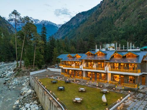 Kasol Hostel | The Social Stays Kasol formerly ArtBuzz
