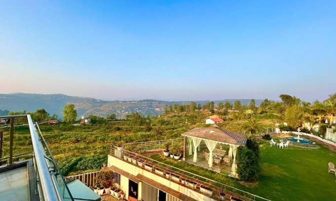 Bhilar Villa | Villa ∙ 6 bedrooms ∙ 12 guests