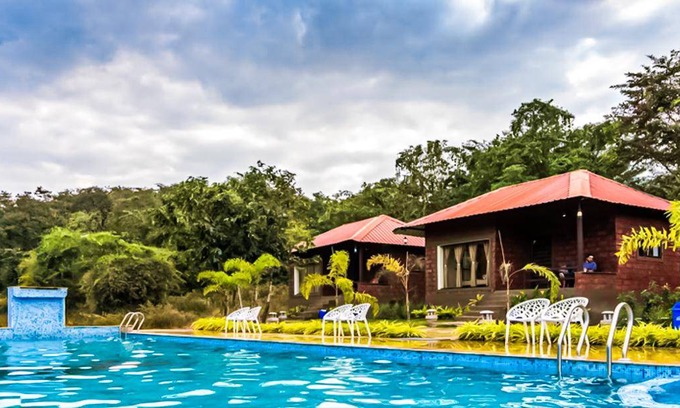 Dandeli Villa | Villa ∙ 9 bedrooms ∙ 2 guests