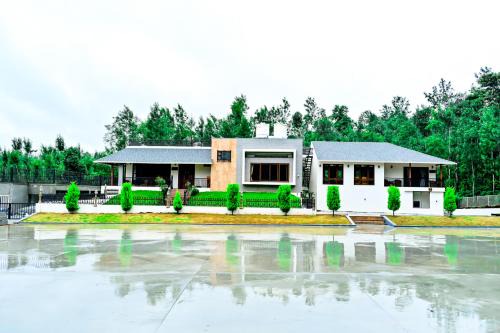 Chikkamagaluru House | Villa Vaasa Luxury Homestay