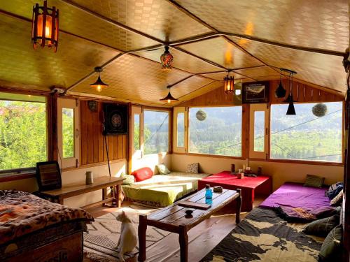 Vashist Hostel | WHAT THE FOREST Vashisht