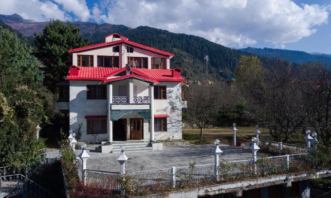 Manali House | White Mist Cottage by StayApart