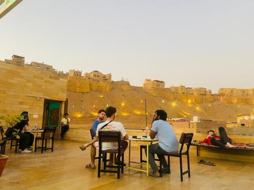 Amar Sagar Pol Hostel | Wonbin Safari Jaisalmer