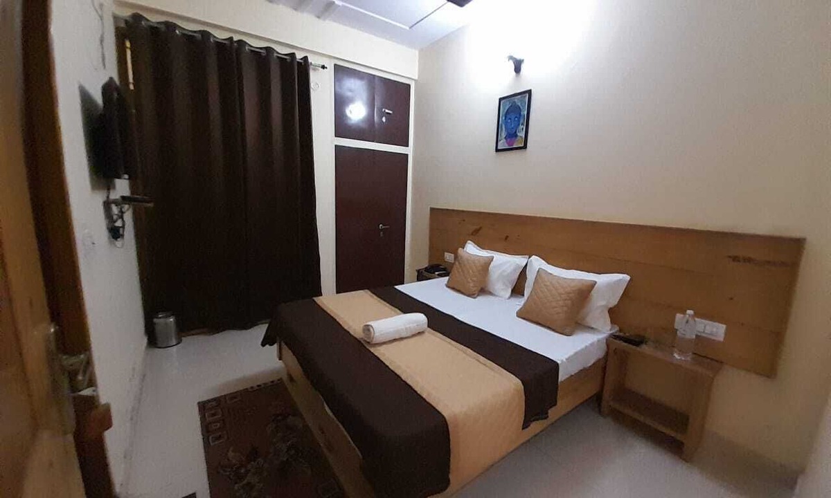 Tapovan Hotel | Hotel Krishna Rishikesh