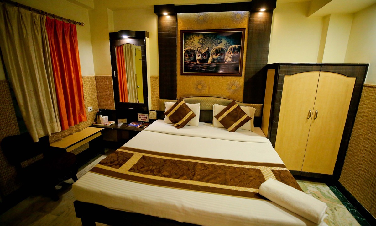 Rakabganj Hotel | Hotel Moti Palace