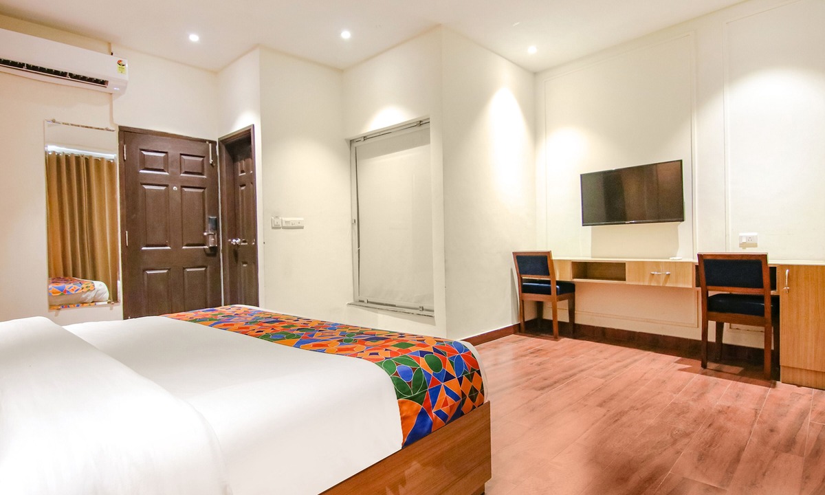 Amritsar Hotel | Fabhotel Sonachi Grand