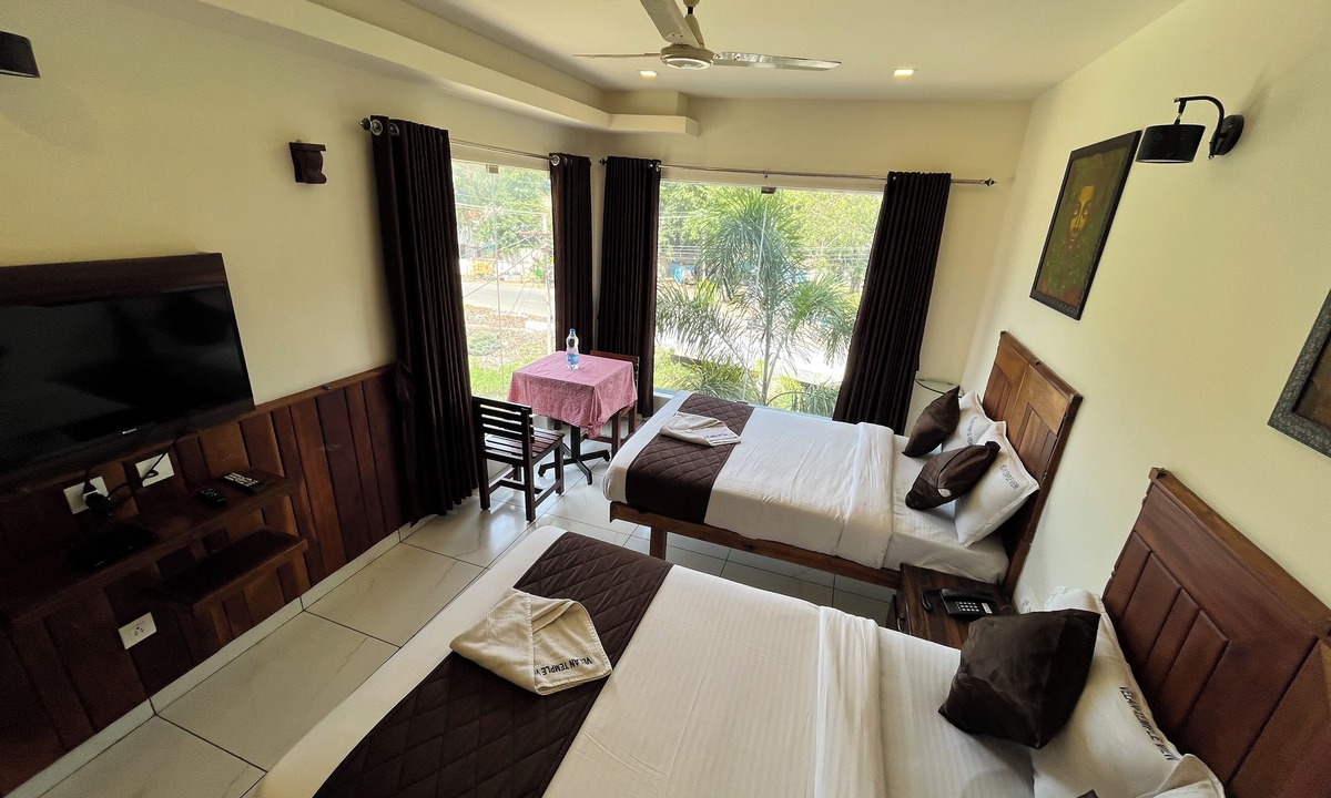 Palani House | Velan Temple View