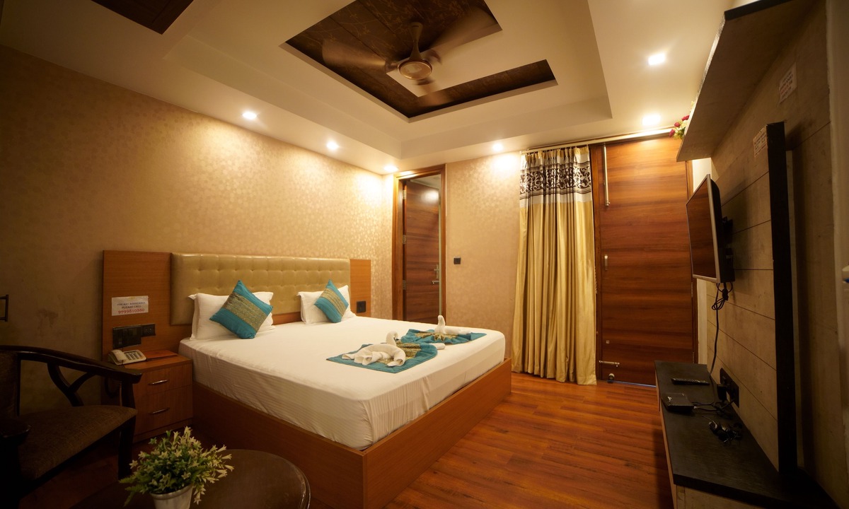 Janakpuri Hotel | HOTEL PALAZZO INN