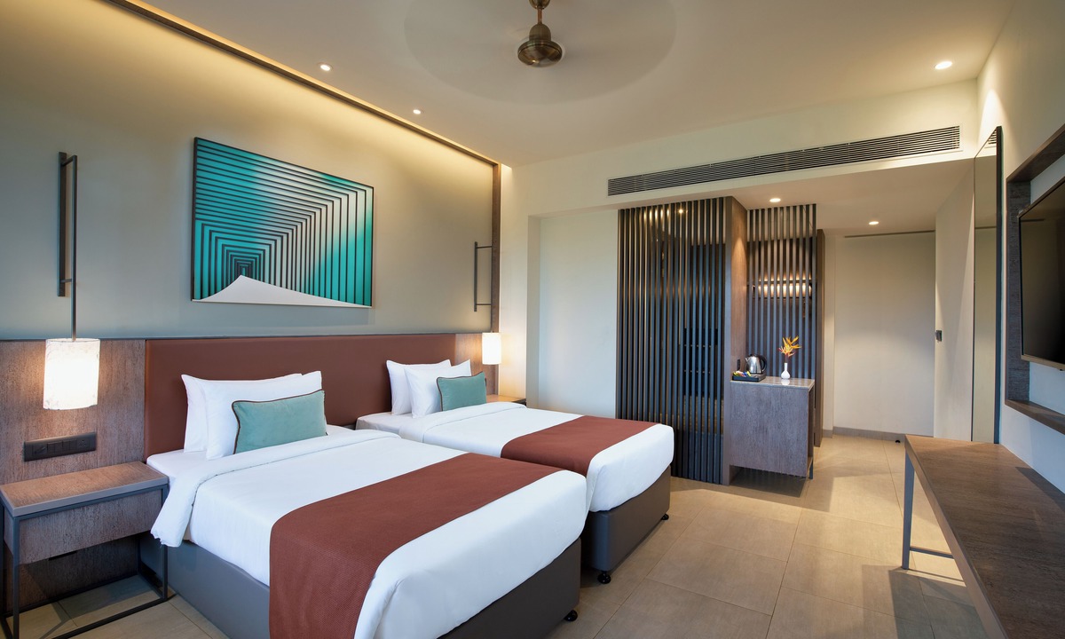 Pernem Hotel | Amoravida By 7 Apple Resorts