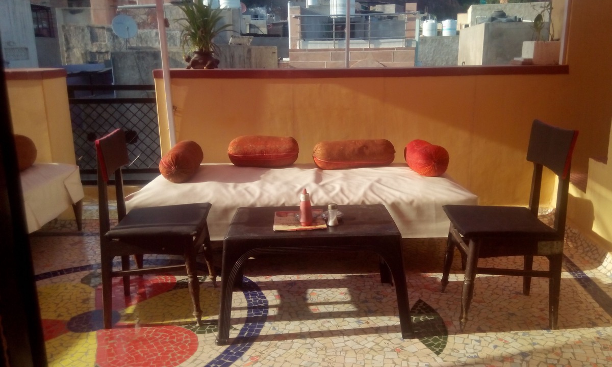 Gulab Sagar Hotel | Shyam Palace Guest House