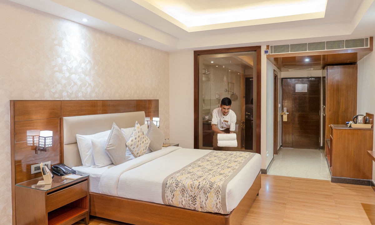 Bullawala Hotel | LP Vilas