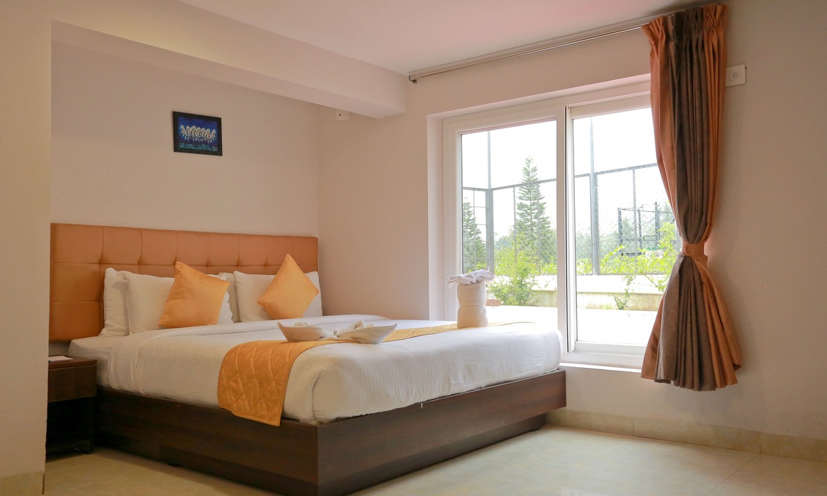 Yercaud Hotel | Grand Signature Hotel & Spa
