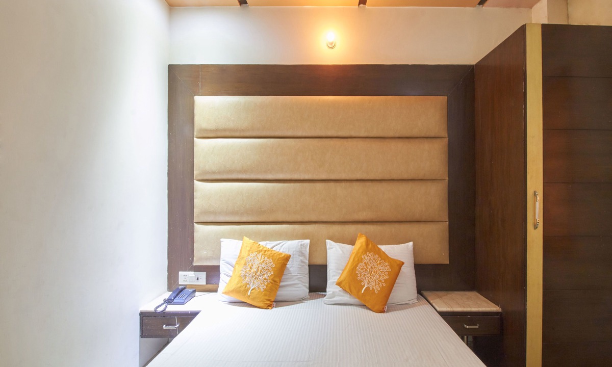 Patel Nagar Hotel | OYO 362 Hotel J P Inn