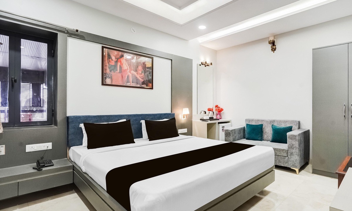 Jodhpur House | Deluxe Shiv Hari Heritage