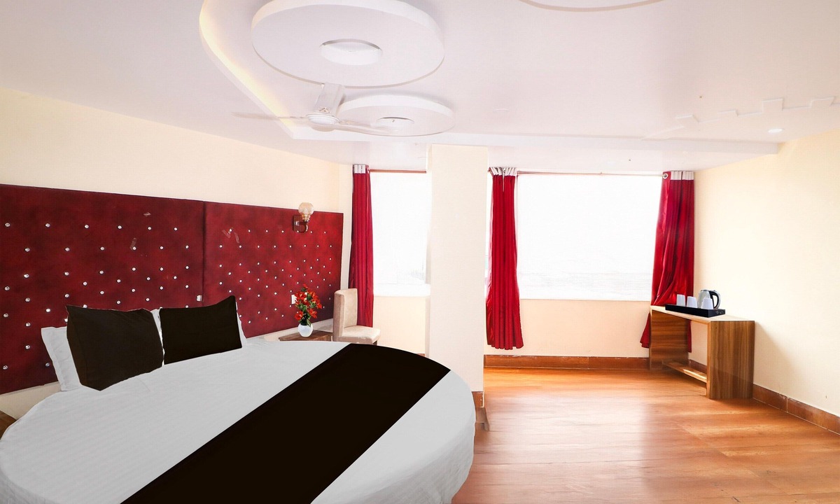 Dhanbad House | Super Deluxe Room Bank More Dhanbad