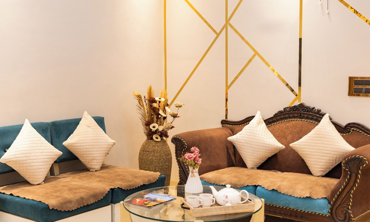 New Delhi Villa | ELIVAAS Crystal Farms 3BHK with Pvt Pool