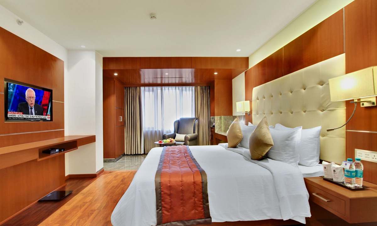 Yeshwanthpur Hotel | Lavender Premier