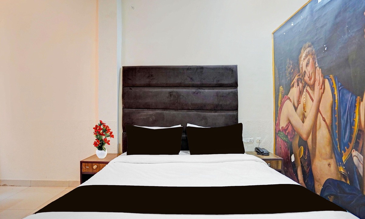 Meerut House | Classic Hotel Haveli inn