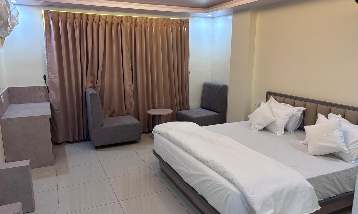 Shri Madhopur Hotel | N.R. Hotel
