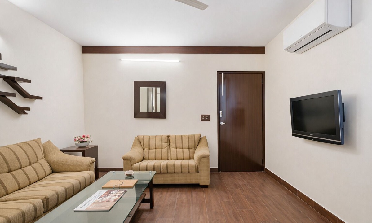 Patel Nagar Hotel | Hotel Clark Heights