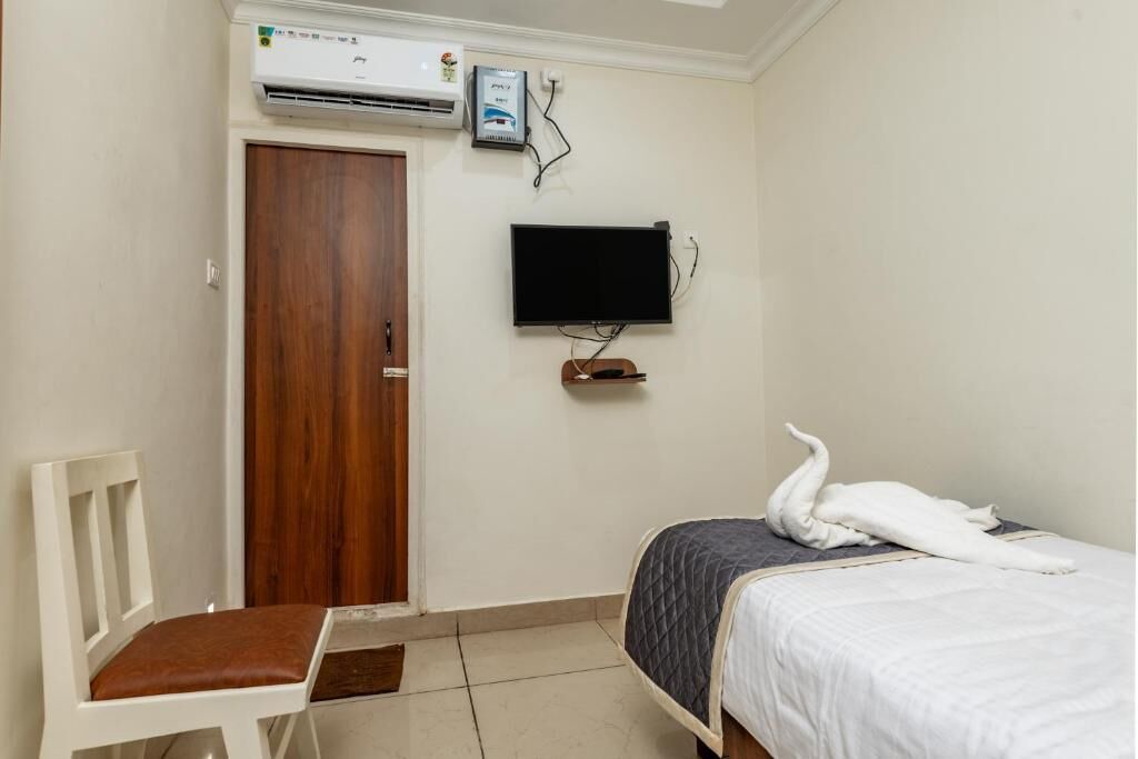 Egmore Hotel | Hotel Lakshmi Grand