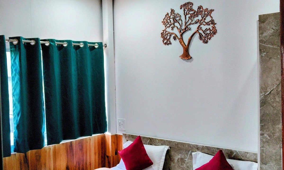 The Mall Road House | Sukoon Dream Valley Homestay Mussoorie