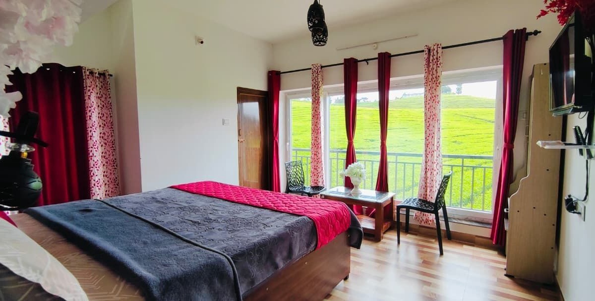 West Mere Hotel | Tea Garden stays