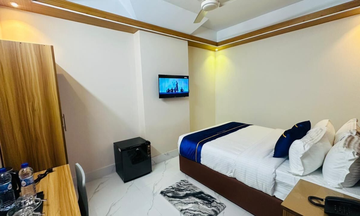 Mirpur Hotel | Hotel Blue Sky Mirpur