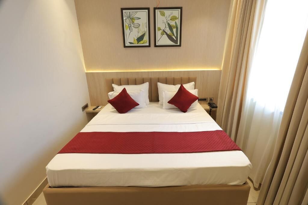 Karnal Hotel | HOTEL DREAMZ