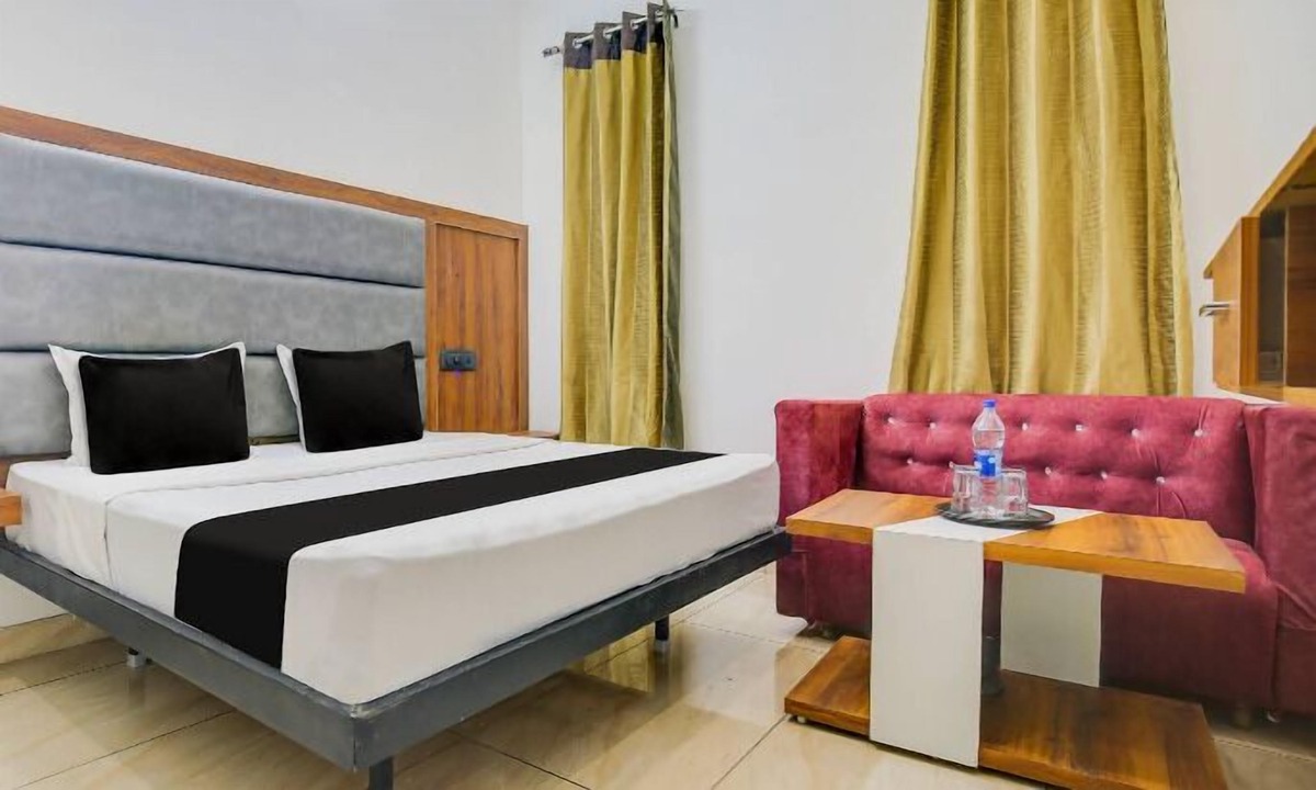 Karnal Hotel | Shree Ji Hotel & Banquet