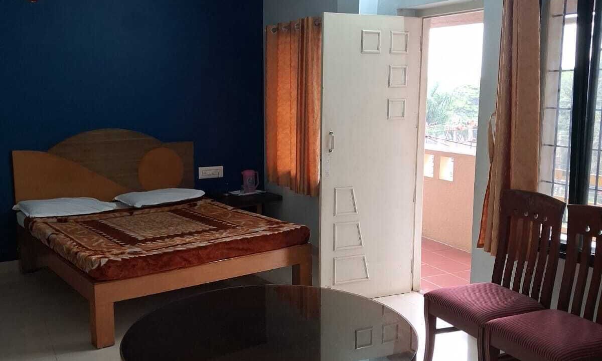 Kushalnagar Cabin | Sri Vinayaka Lodge