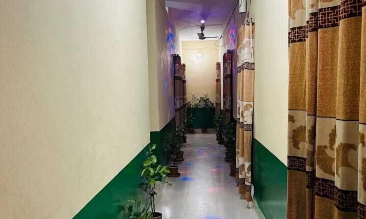 Dhaka Hotel | Hotel New Jatrabari